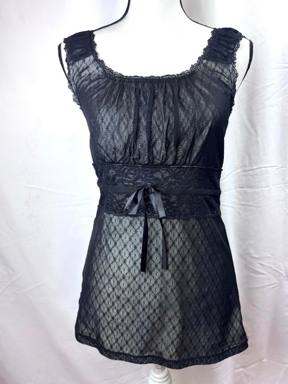 Maurices Elegant Tank Top with Lace Waistline - Size M (A202)